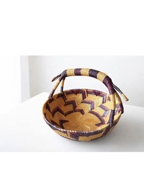 Handwoven Ghana Basket 13” Round African Bolga Style Woven Fiber Boho Decor